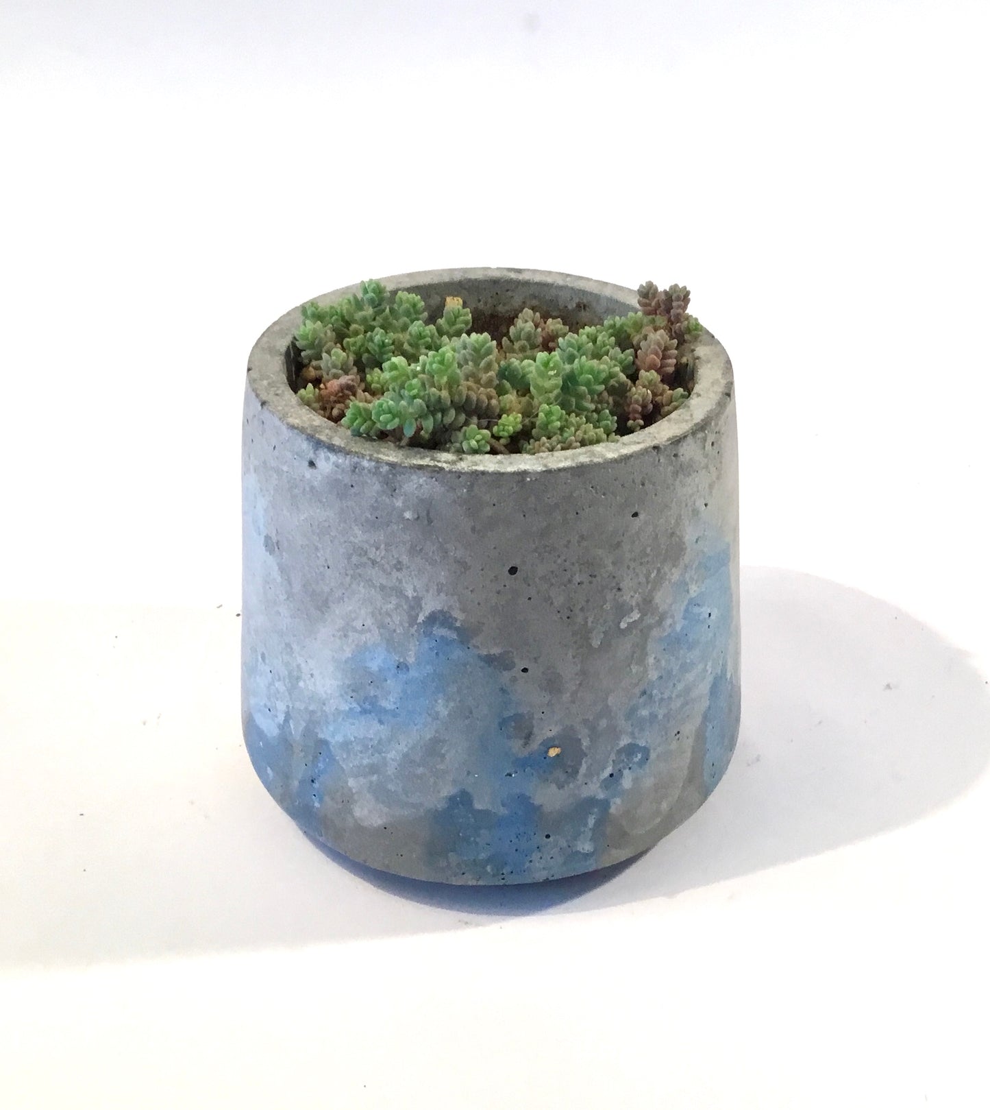 Concrete pots / planters - M58