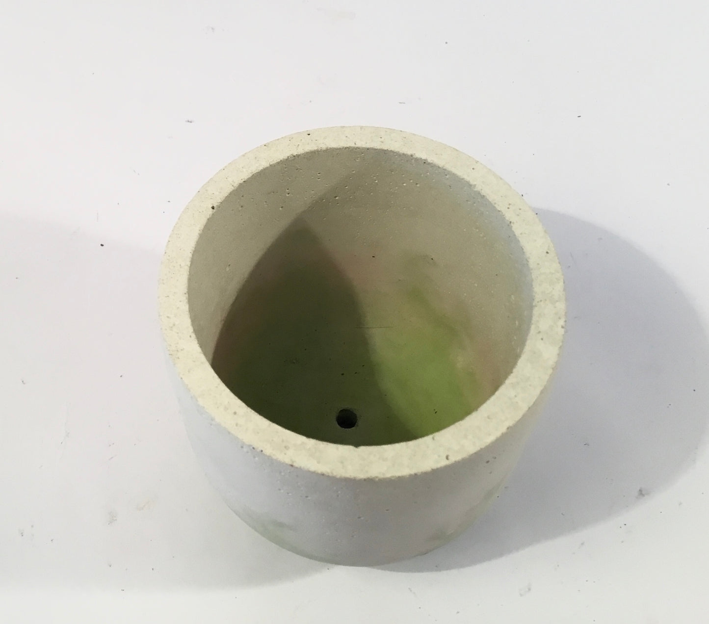 Concrete pots / planters - O5