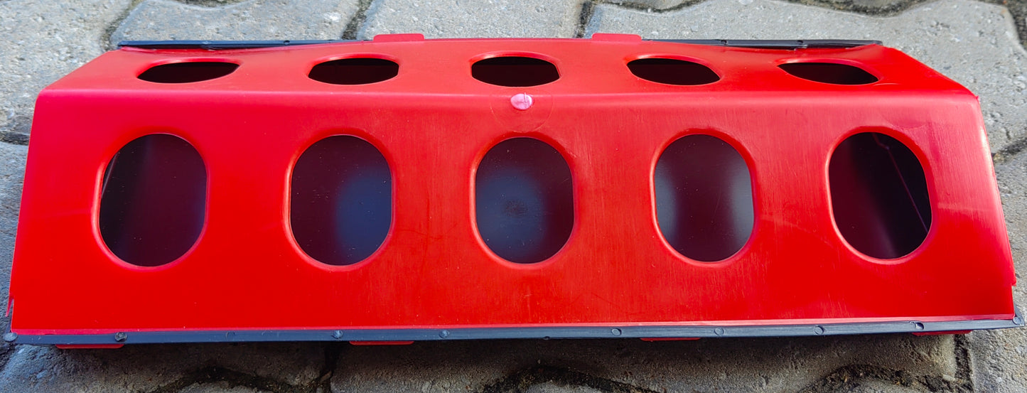 EF - Oval Hole Feeder