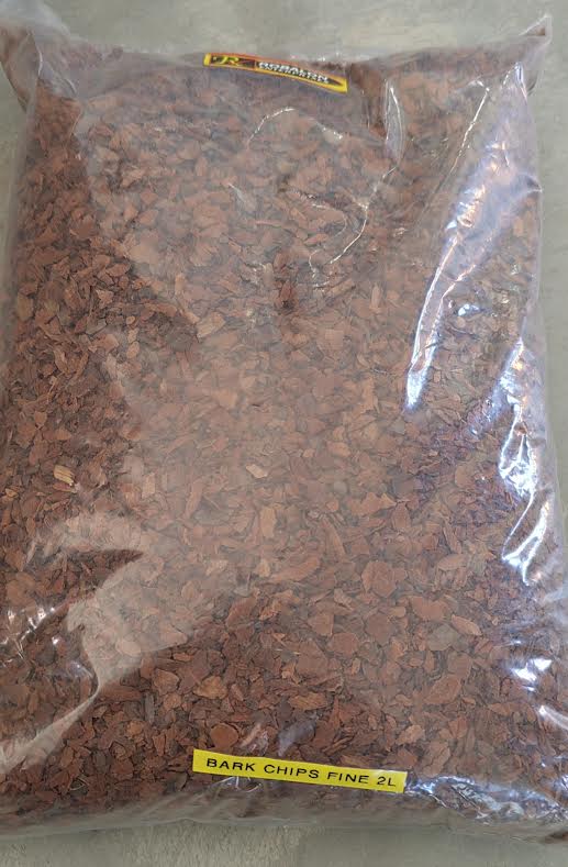 Magic Earth Bark Chips Fine - 2L