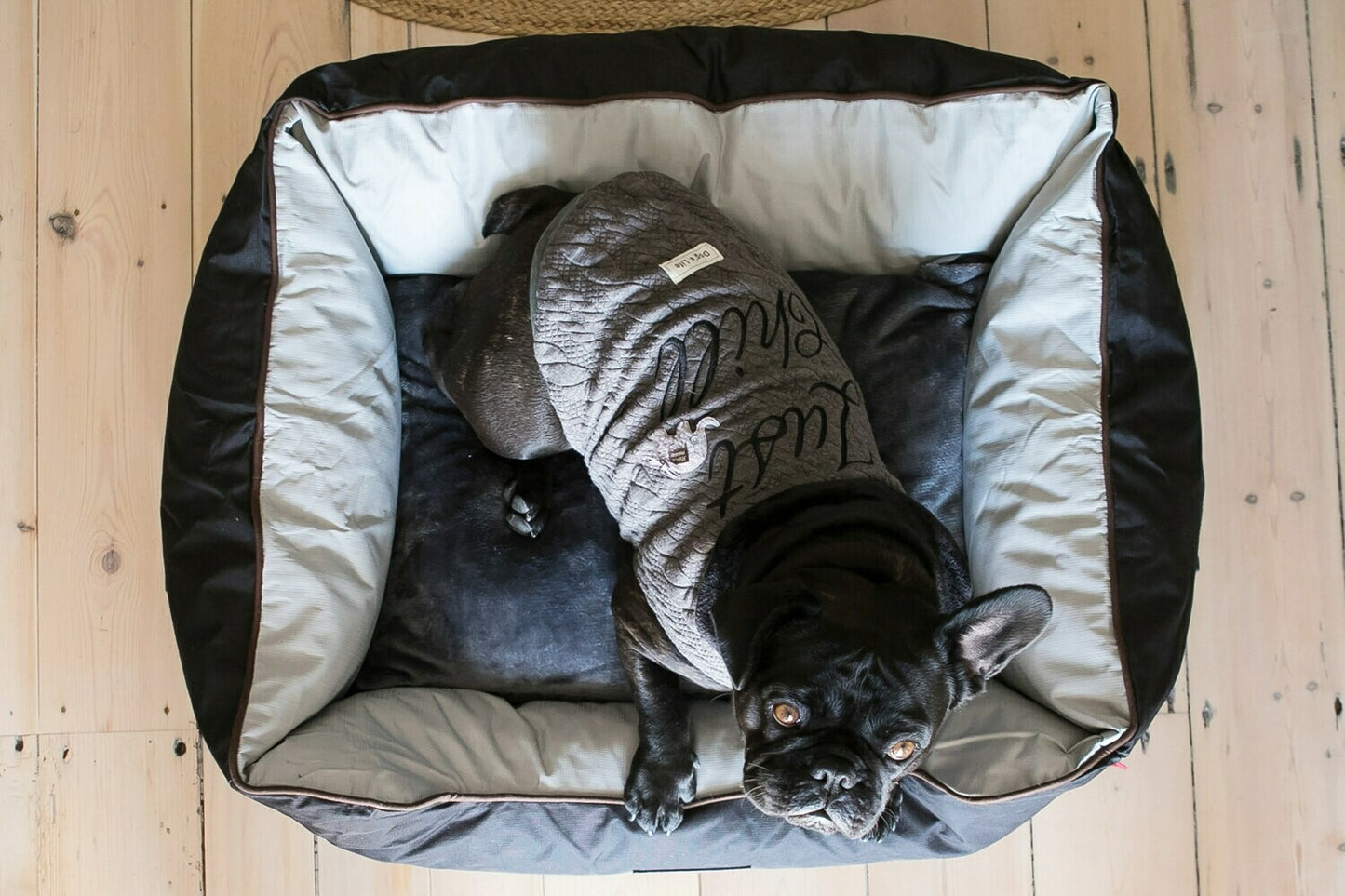 New Premium Country Waterproof Bed Black