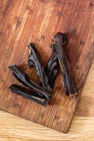 Pet n Chew - Liver Biltong Sticks (Beef) bucket 500g