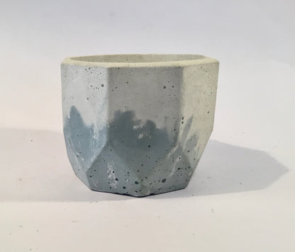 Concrete pots / planters - O6