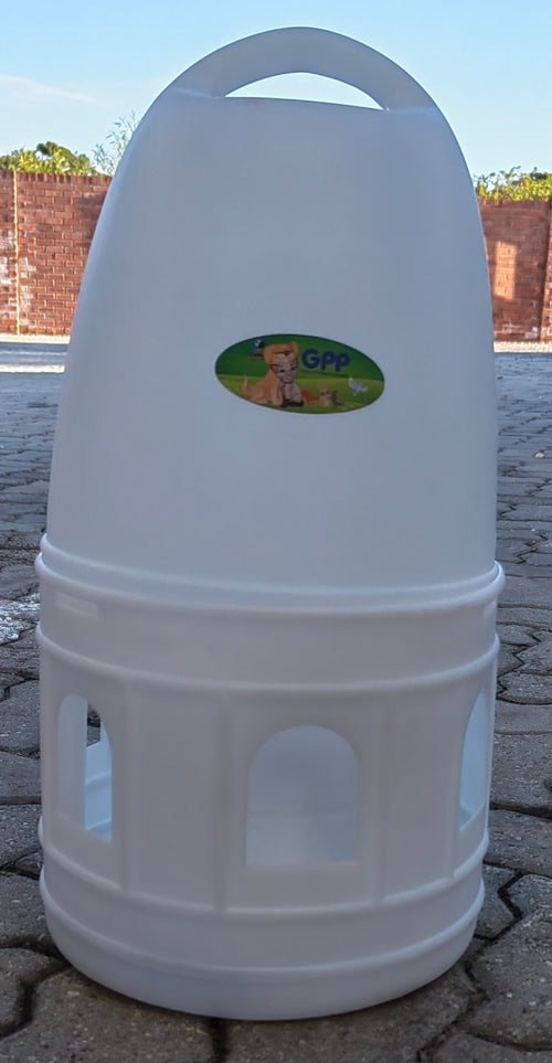 EF - Pigeon Water Dispenser