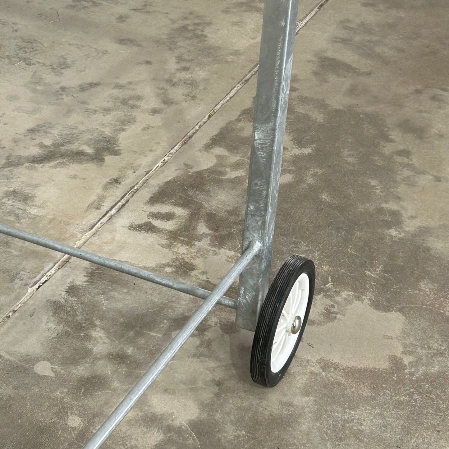 Royal Square Cage Stand With Wheels, Galvanized