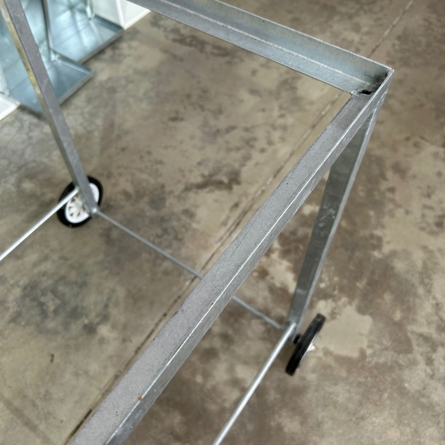 Royal Square Cage Stand With Wheels, Galvanized