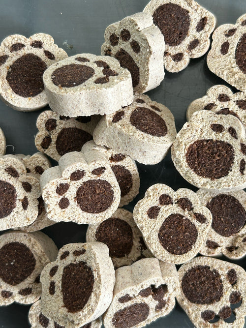 Montego Bags O' Wags Peanut Butter Paws 1.5kg