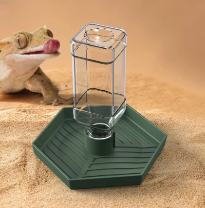 Nomoy Reptile / Small Animal Water Dispenser