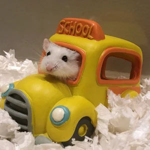 Daro Alice Schoolbus Hamster Hideaway