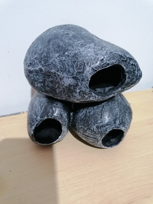 Pebble Stack Hide