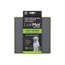 LickiMat Soother Tuff green